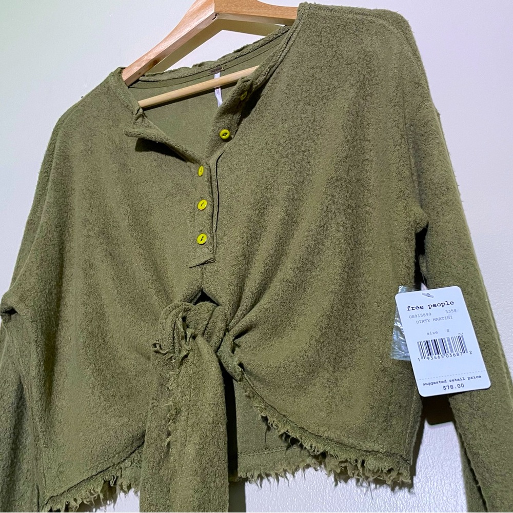 Free People Emma's Henley Tie Front Boho Crop Top Sz S NWT - Picture 2 of 8